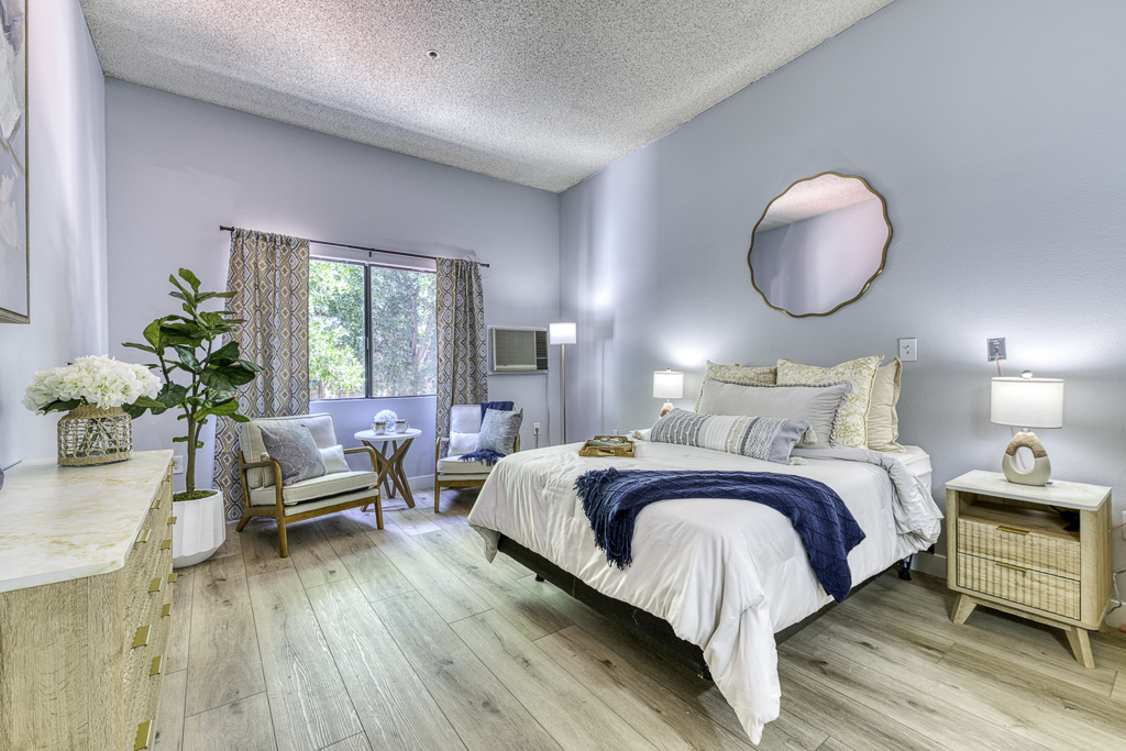 Northridge Valley Model Bedroom